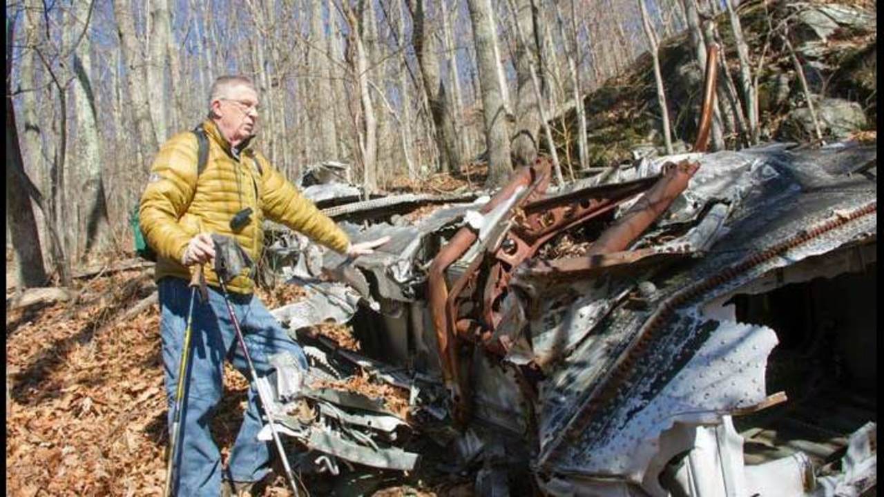 Hike to the site of Flight 349 crash site