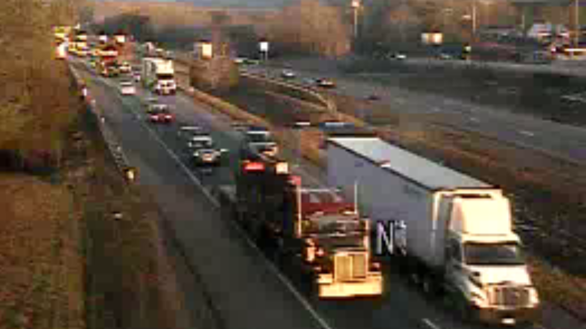 Crash caused 3.5mile backup on I81 in Roanoke County